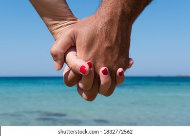 Mains Entrelacees Couple Stock Photos Images Photography Shutterstock