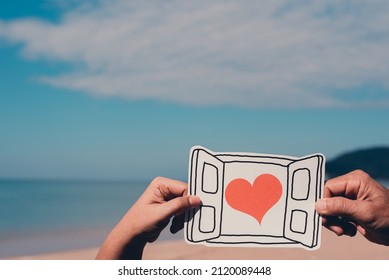 Hands Holding Paper Cut Of Heart In Window,encouragement,world Mental Health Day,sharing,organ Or Heart Donation,14 February Valentine, Love Or Wedding, Sending Email, Open Up, Dating Singles Concept.