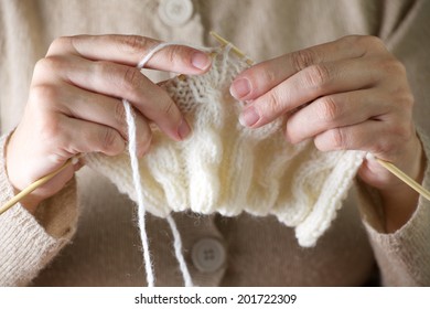 Hands Knitting Cose-up