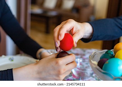 Hands Knocking Easter Eggs.  Fight game seasonal tradition. - Shutterstock ID 2145734111