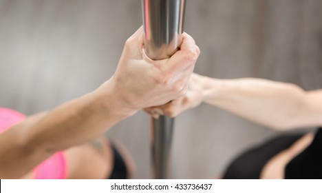 Hands On Dancing Pole - Pole Fitness Class