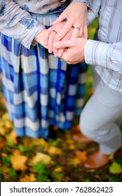 hands ring couple