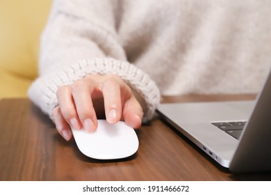 887 Mouse operation Images, Stock Photos & Vectors | Shutterstock