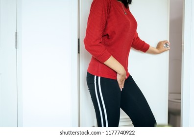 Something gotta pee crotch turns out? Can gotta pee crotch