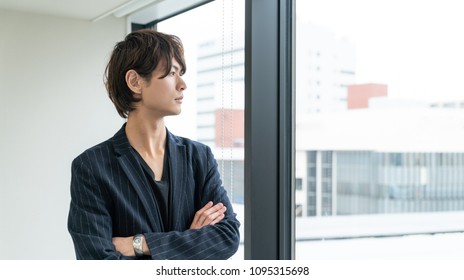 ビジネス 日本人 男性 横顔 High Res Stock Images Shutterstock