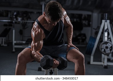 8,488 Bodybuilding pain Images, Stock Photos & Vectors | Shutterstock