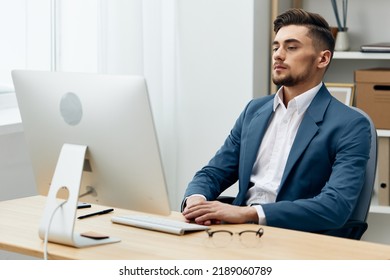 Handsome Businessman Computer Desktop Work Self-confidence Workplace