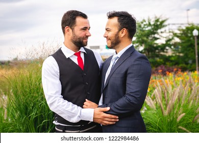Handsome gay men havimg sex