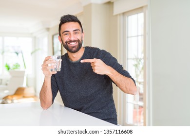 1,842 Indian man holding glass Images, Stock Photos & Vectors ...