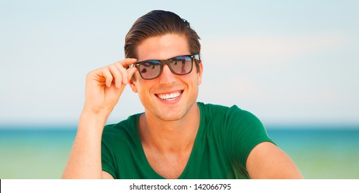 Handsome Young Man Beach Background Stock Photo 142066795 | Shutterstock