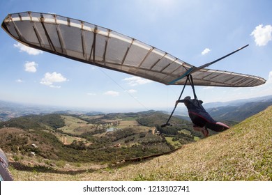 Hang Glider In Launching In Minas Gerais