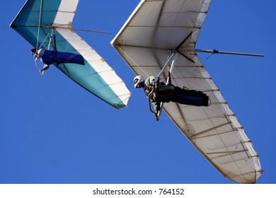 Hang gliders