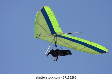  Hang Gliding