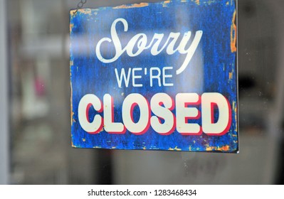 Hanging Closed Sign Street Shop Stock Photo (Edit Now) 529795279