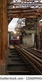 Hanoi, Vietnam - December 30th 2018.
Long Biên Bridge Crossing The Red River