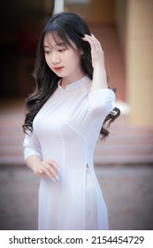 Hanoi, Hanoi  Vietnam - May 2, 2022:  Beautiful High School Girl In The Best Outfits For The Prom