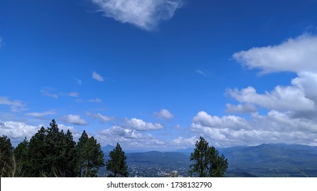 The Hanthana Mountain Range Lies In Central Sri Lanka,
 South-west Of The City Of Kandy. 
It Was Declared As An Environmental Protection Area In February 2010 Under The National Environment Act.