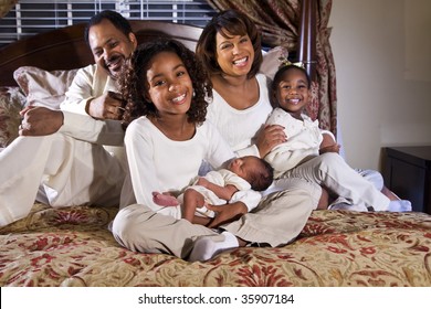 Happy African American Family Five Newborn Stock Photo 35907184 ...