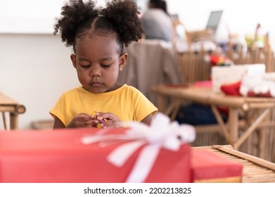 Happy African American Kids Girl Very Happy With Birthday Party 