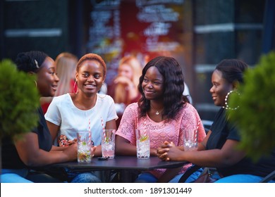 208,627 Black people meeting Images, Stock Photos & Vectors | Shutterstock