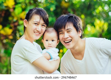 116,964 Asian happy family baby Images, Stock Photos & Vectors ...