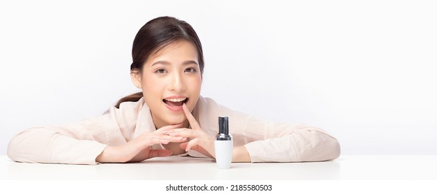 Happy Beautiful Young Asian Woman Clean Fresh Bare Skin Concept. Asian Girl Beauty Face Skincare And Health Wellness, Facial Treatment, Perfect Skin, Natural Make Up. Isolated On White Background.