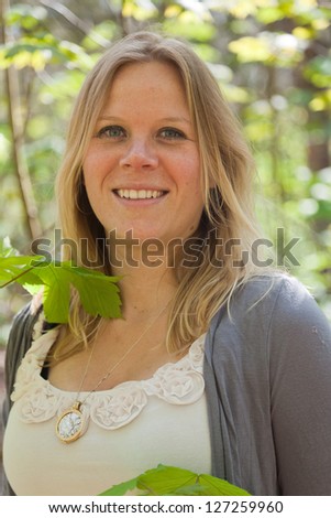 Similar – Foto Bild Portrait einer jungen Frau im Bambus Dschungel