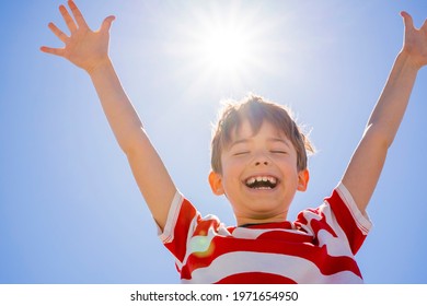 144,893 Happy Boy Arms Images, Stock Photos & Vectors 