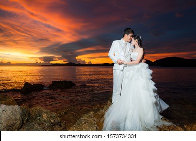 Happy bride and groom on pre wedding photography shoot 