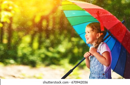 2,211 Kids playing under the rain Images, Stock Photos & Vectors ...