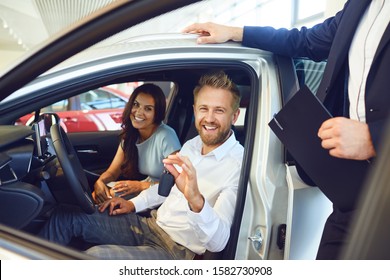 1,106 Bought new car Images, Stock Photos & Vectors | Shutterstock