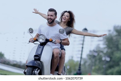 9,072 Scooter Love Couple Images, Stock Photos & Vectors | Shutterstock