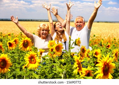 Sunflower Field Family Pictures