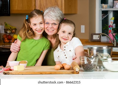 8,498 Grandma Grandchildren Images, Stock Photos & Vectors | Shutterstock