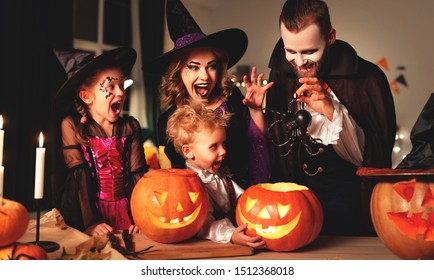 Happy Family Mother Father Children Costumes Stock Photo 1512368018 ...