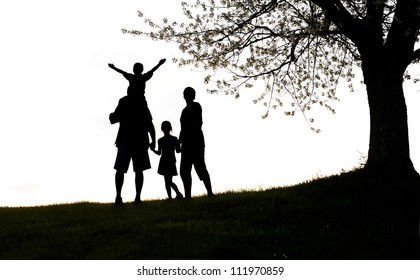 Silhouette family tree Images, Stock Photos & Vectors | Shutterstock