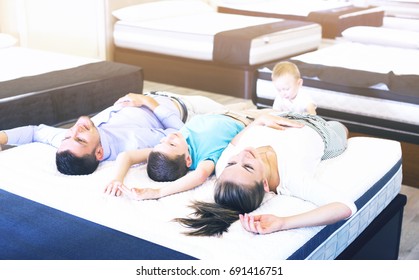 9,572 Mattress family Images, Stock Photos & Vectors | Shutterstock