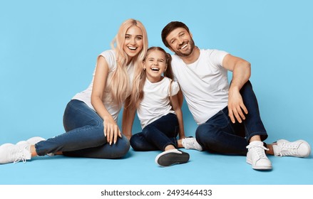 Una familia feliz tres