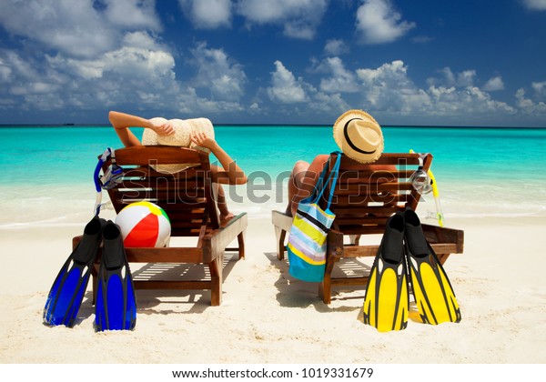 Happy Family Vacation Paradise Couple Relax Stock Photo 1019331679 ...