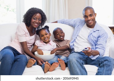 Famille Noir Heureuse Photos Et Images De Stock Shutterstock