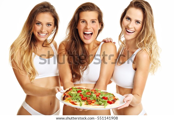 The fit pizza girl