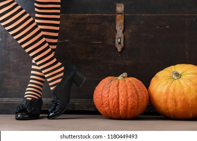 Halloween Feet Images Stock Photos Vectors Shutterstock