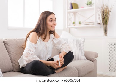 74,862 Personas viendo tv Images, Stock Photos & Vectors | Shutterstock