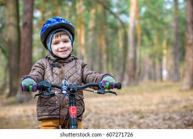 4,579 Three boys on bikes Images, Stock Photos & Vectors | Shutterstock