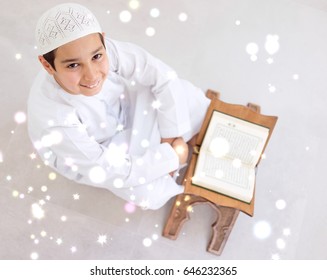 Happy Kids Reading Koran