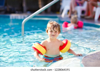 464 Swimmy Images, Stock Photos & Vectors | Shutterstock