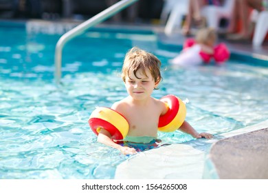 464 Swimmy Images, Stock Photos & Vectors | Shutterstock