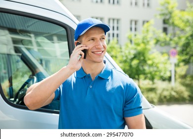 37,988 Mobile delivery man Images, Stock Photos & Vectors | Shutterstock