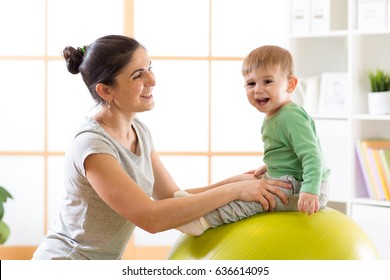 6,758 Mom child gym Images, Stock Photos & Vectors | Shutterstock