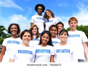 Diverse volunteers Images, Stock Photos & Vectors | Shutterstock